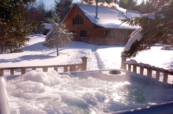 Enjoying Your Hot Tub During the Winter Months